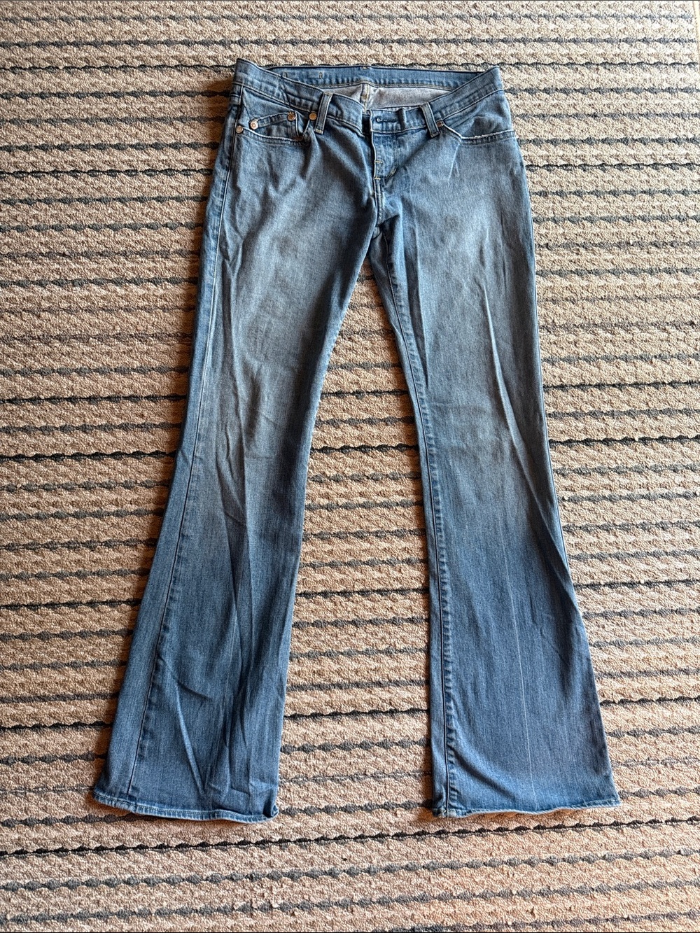 Rock & Republic Women’s Blue Flared Jeans